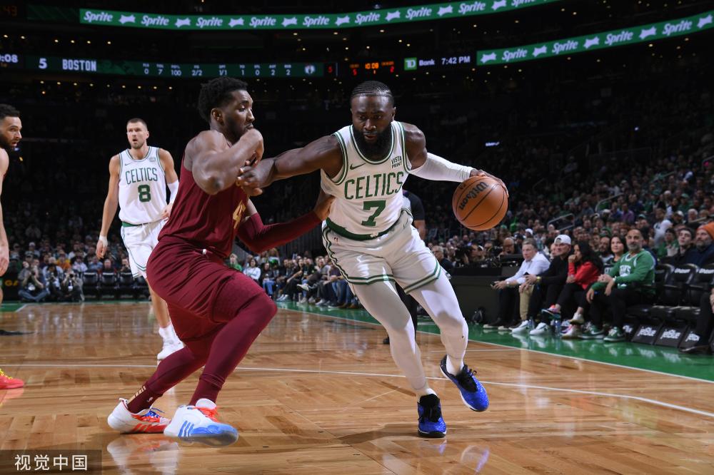 教练组对他 教练组对他